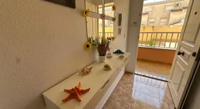 Schönes Apartment mit Garten, Pool und Terrasse | Stadtblick | Perfekt für die Arbeit von Zuhause - Image 5