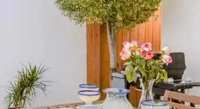 Casita Gundry- Boutique Hideaway, Quaint Historic Charm - Image 3