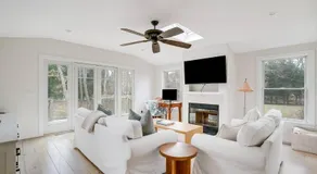 Villa Willow & Waves - Image 2