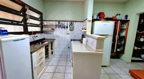 LARA'S HOUSE - Image 3