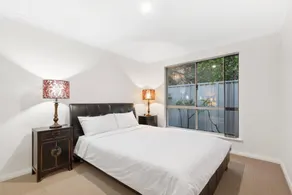 Spacious Family Home in Wannanup Mandurah - Image 2