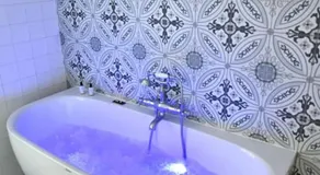 La Maison Rose, chaleureuse et luxueuse - Image 5