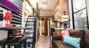 FunTropicalTinyHomeGolfCartLake - Image 2