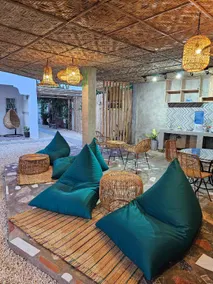 Acacia Sunset Village Inn - Image 3