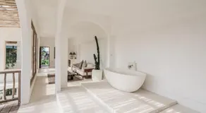 Hotel Sages - Image 2