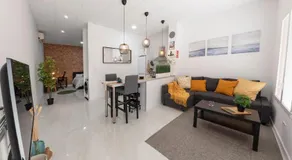 Digital Nomad Retreat 2 -Great Location Near Metro - Image 3