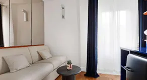 Studio Monique - Image 4