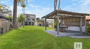 Paradise Palms - Image 5