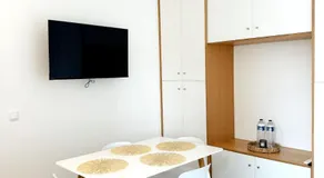 S A L - Village Flats - Image 5