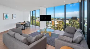 Anchorage Apartments Hampton - Image 2