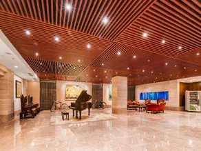 Zhonglang Holiday Hotel - Image 4