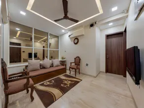 CHIRAYU EXECUTIVE SUITES - Image 2
