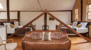 Chic Barn House with Pool - Image 2