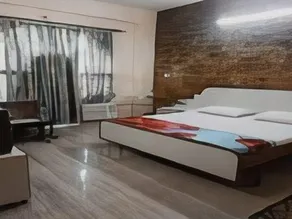 Mini Mahal Hotel - Image 2