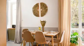 Green city retreat in Warsaw Praga for 2-4 Guests, only 15 min to city centre - Image 3
