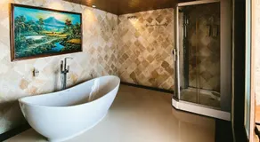 Sylvia Beach Villa - Image 2