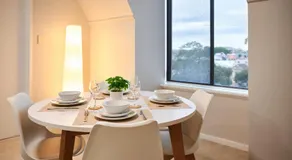 Luxury Perth Apartment near Optus - Image 4