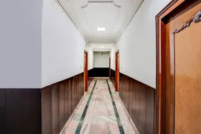 Super Hotel O Hussainganj Near Vidhansabha - Image 5