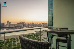 Waterfront Bliss: Luxe2BR retreat at Marsa Plaza - Image 4
