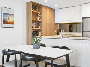 Waterview 1bedroom Plus Study Room at Wentworth Point - Image 3