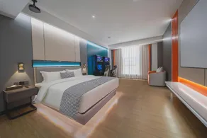 Star Travel Esports Hotel - Image 5