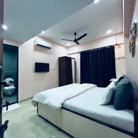 StayLuxe Deluxe Private Room Chembur Near Bkc - Image 5