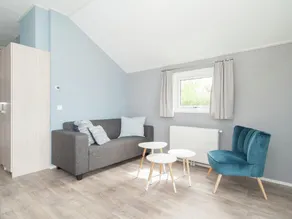 Lovely chalet with covered terrace, close to the North Sea - Image 3