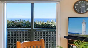 Flipside Apartment - Image 3