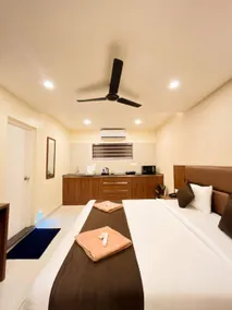 AS STAY INN EDAPPALLY, Near Lulu Mall - Image 2