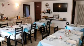 Sunset Bed and Breakfast - Image 3