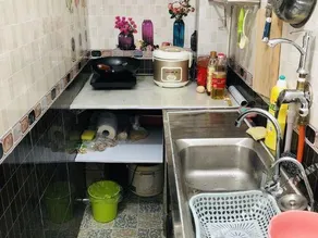 Left-hand hostel in Xichong,shenzhen - Image 4