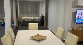 Ocean Park Retreat - Image 2