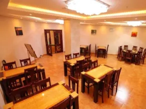 GreenTree Inn Suzhou Wujiang Zhenze Town Zhennan Road Express Hotel - Image 3