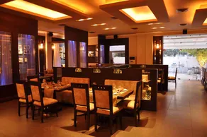 Regent Park Hotel - Image 5