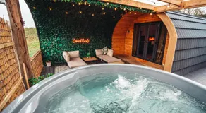 Coorie Retreats Luxury Geo Domes and Cabins with Private Hot Tubs Cinema Firepit and More - Image 3
