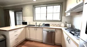 Private Room Shared House Bentleigh near train - Image 5