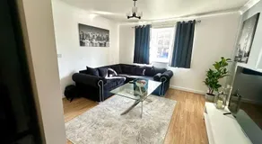 Sianavi Apartments - Caspian Way, Purfleet - Image 2