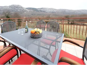 Inviting apartment in Tribalj with garden - Image 3