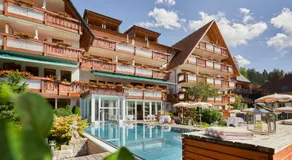 Erfurths Bergfried Ferien & Wellnesshotel - Image 2