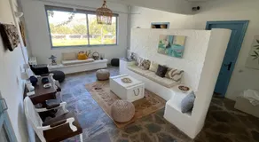 Villa Loretta with pool, jacuzzi and garden - Image 2