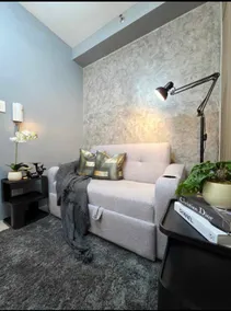 Cozy Condo near Mall of Asia - Image 2