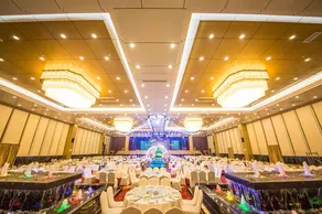 Hailian International Hotel - Image 2