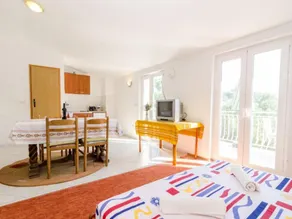 Guest House Sobra 38 - Image 2