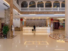 Vienna Hotel Jingxi Zhongshan Park - Image 5