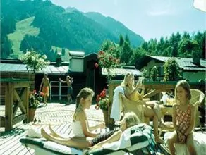 Hotel Neuhaus - Image 3