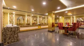 The PratiQ Luxe - Paschim Vihar - Image 5
