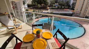 Ideal familias en urbanización de lujo a 600m de la playa Levante con Wifi, AC y Parking - Image 3