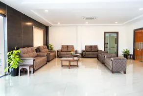 Marksman Resort - Image 3