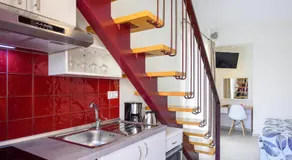 Elpiniki Luxury Rooms - Image 4