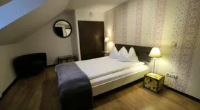 Castelul Stirbey - Image 2